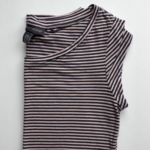 A pea in the pod pink and Navy stripe NWOT